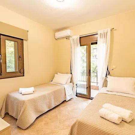 Апартаменты Natura Вурвуру